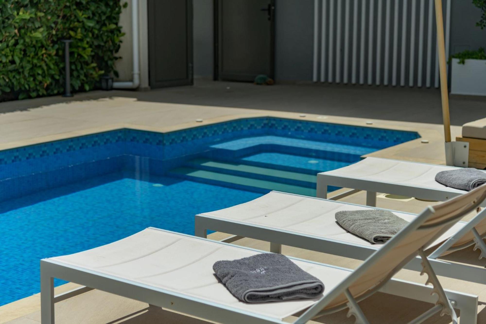Dareia Suites Plános Extérieur photo
